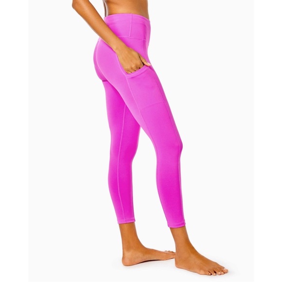 Lilly Pulitzer Pants - *NWT* UPF 50+ Luxletic 24" Weekender High Rise Legging Wild Fuscia